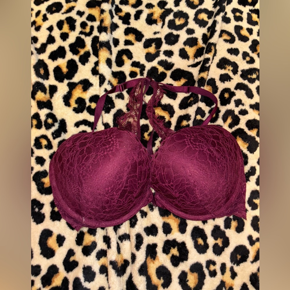 Victoria’s Secret push up bra #beauty #bra #cute 💜